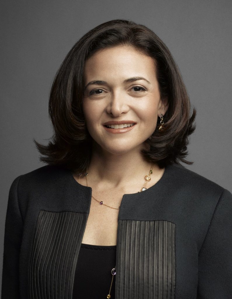 Phong thái doanh nhân Sheryl-Sandberg